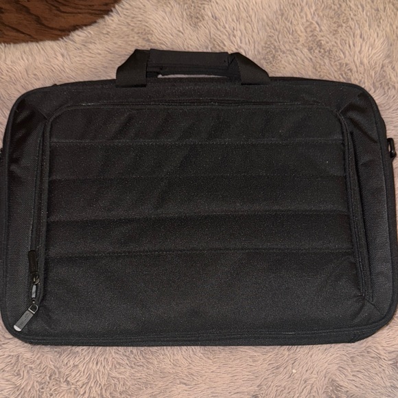 Amazon Basics Other - Stylish Black Laptop Bag for Men